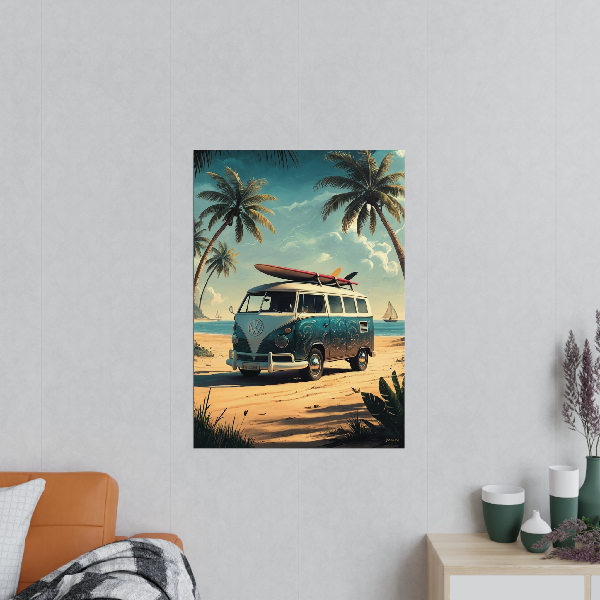 Retro Surfer VW Bully Poster - Strandurlaub und Abenteuer - Poster bei HappyHugPixels