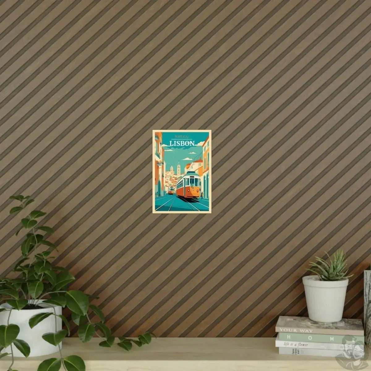Lissabon Poster - Straßenszene mit Straßenbahn merchOne