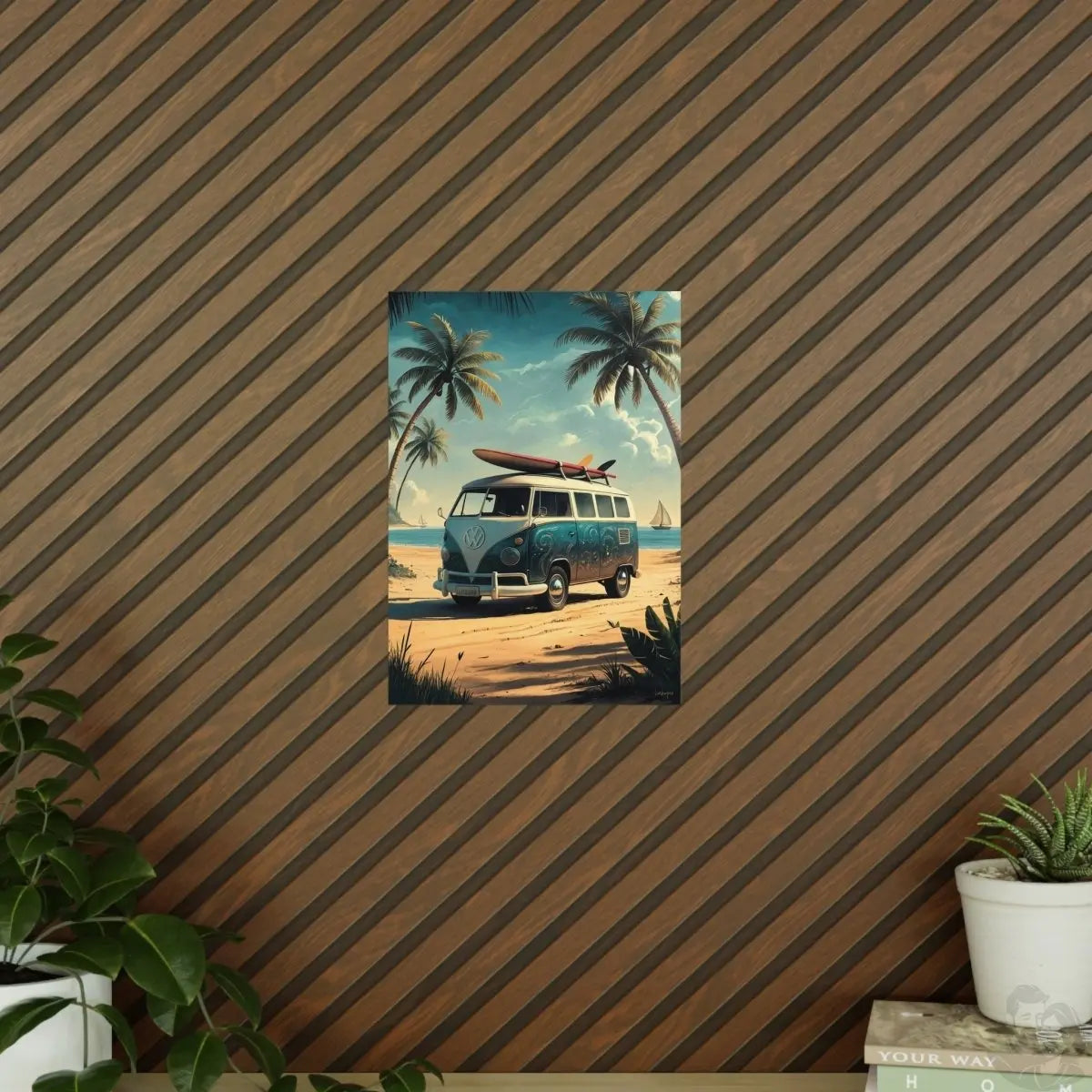 Retro Surfer VW Bully Poster - Strandurlaub und Abenteuer - Poster bei HappyHugPixels