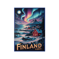 Finnland Travelposter – Magische Nordlichter - Poster bei HappyHugPixels