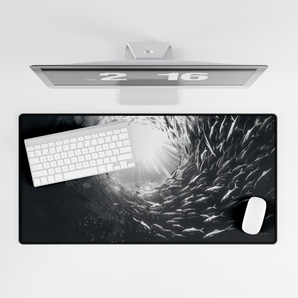 Fischschwarm XXL Gaming Mauspad - Unterwasserwelt in Monochrom - Mousepad bei HappyHugPixels