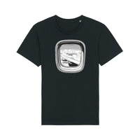 Flugzeugfenster Aussicht T-Shirt: Himmel Panorama - bei HappyHugPixels