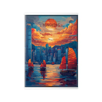 Hongkong Skyline –Exquisites Travelposter, traditionelle Dschunken - Poster bei HappyHugPixels