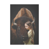 Leinwandbild Mädchen & Bison - Hugging Little Girl Animals - Canvas bei HappyHugPixels