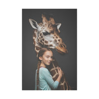 Leinwandbild Mädchen & Giraffe - Hugging Little Girl Animals - Canvas bei HappyHugPixels