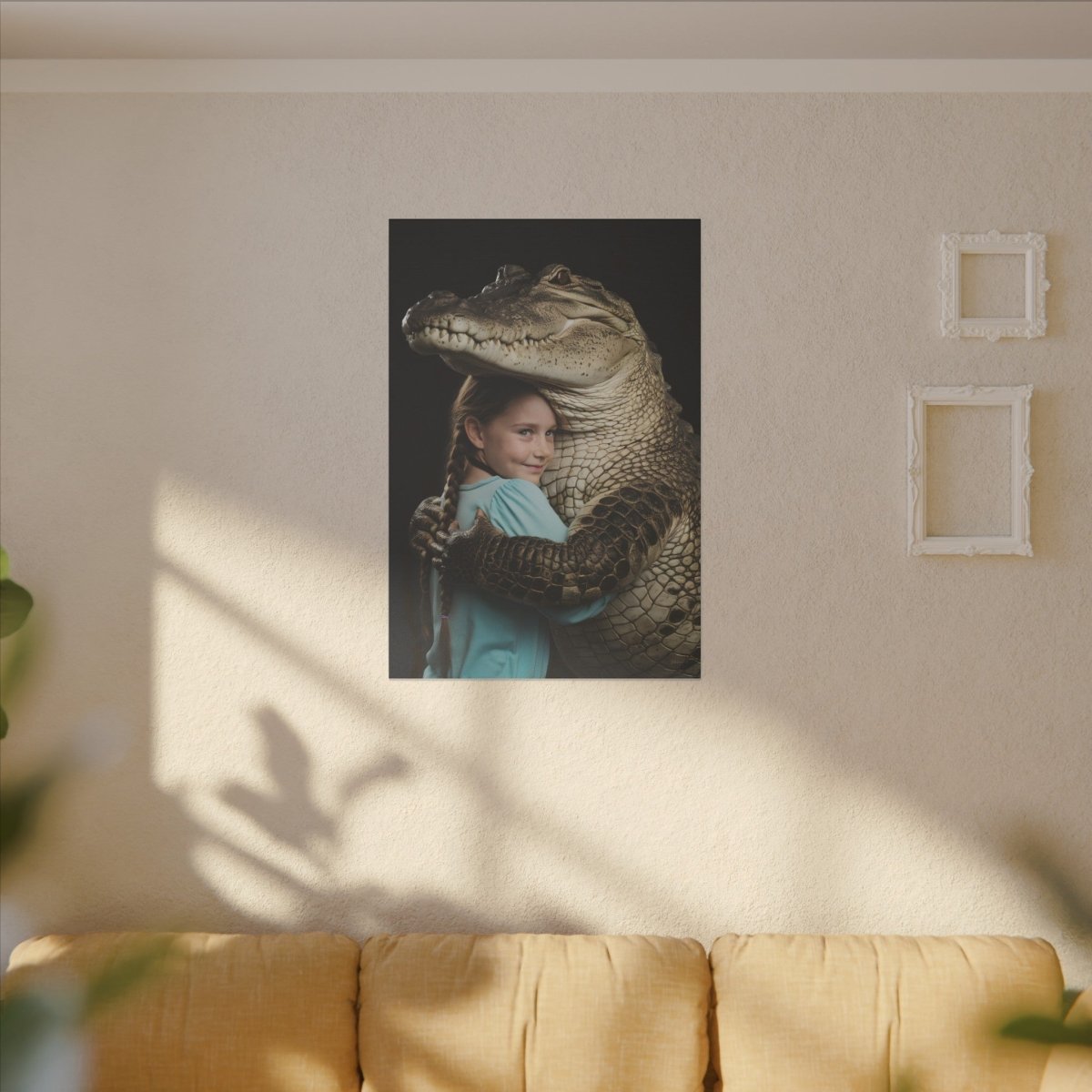 Leinwandbild Mädchen & Krokodil - Hugging Little Girl Animals - Canvas bei HappyHugPixels