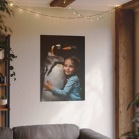 Leinwandbild Mädchen und Pinguin – Aus der Serie Little Girl Animals - Canvas bei HappyHugPixels