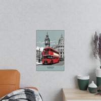 London Red Bus - Travelposter Englands berühmtetes Fahrzeug - Poster bei HappyHugPixels