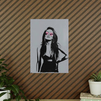 Street Art Kunstposter - Frau mit Rosa Sonnenbrille - Photopaper - Poster bei HappyHugPixels