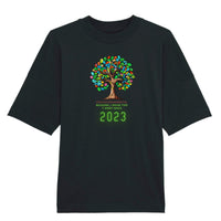 Umwelt Baum T - Shirt mit 2023 - Statement - Stilvolle Bio - Baumwolle - T - Shirt bei HappyHugPixels