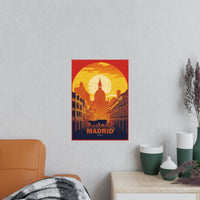 Madrid Sonnenuntergang: Exklusives Travel Poster - Poster bei HappyHugPixels